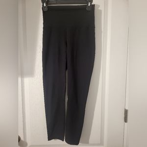 TSL COLLECTION black highwasted 3/4"leggings